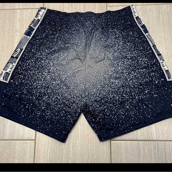 GEORGETOWN HOYAS BASKETBALL MITCHELL NESS COLLEGE VAULT GAME UNIFORM SHORTS MED - Picture 2 of 6